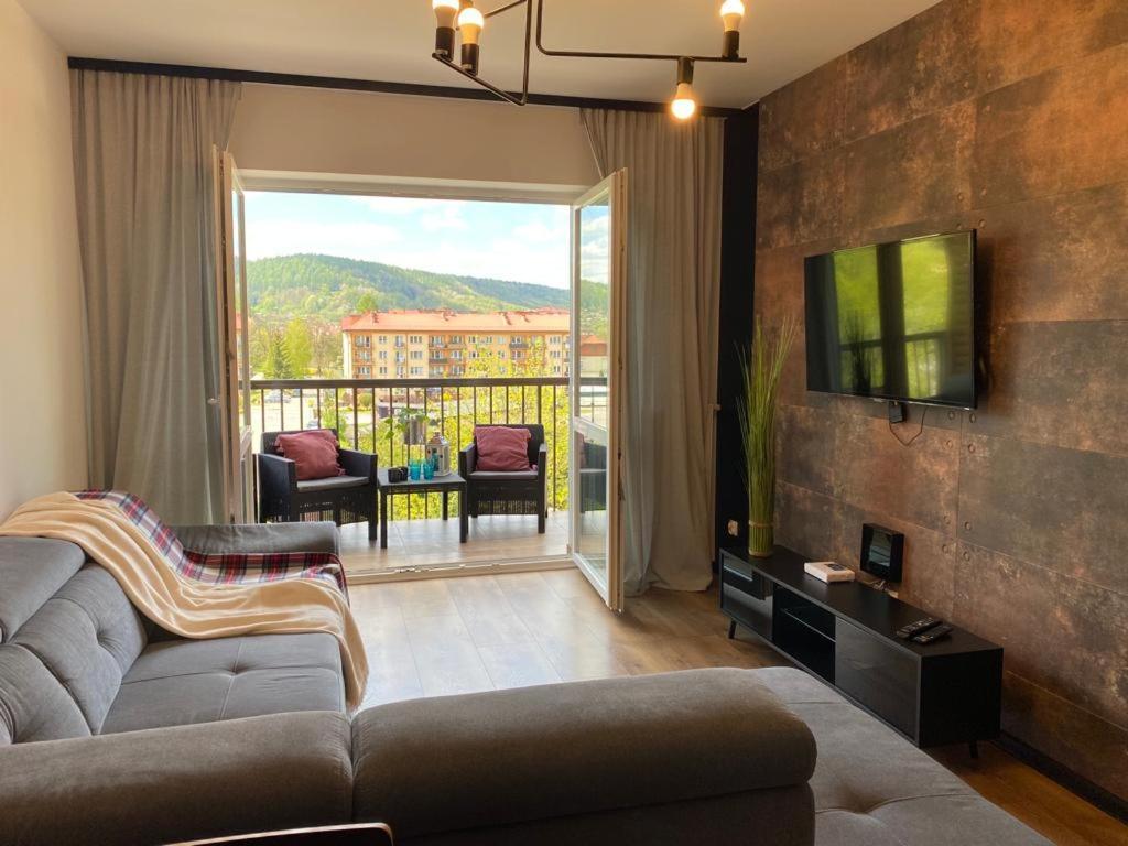 Bieszczady Apartament "Cicha Woda" Apartment Ustrzyki Dolne Ngoại thất bức ảnh